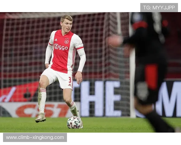 足球炮价格一颗球星的价值如何影响转会市场的动态分析