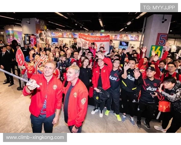 阿迪达斯携手世界顶级足球球星引领赛场风潮再创新高 阿迪达斯携手世界顶级足球球星引领赛场风潮再创新高